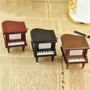 进口Sankyo1木质手摇钢琴八音盒音乐盒 带琴键  创意儿童节生日创意礼物品