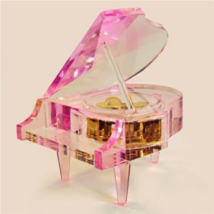 进口彩色水晶18音钢琴八音盒音乐盒 创意情人节七夕生日礼物品家居摆件
