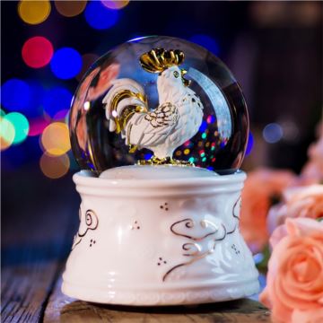 陶瓷玻璃自飘亮片雪花生肖鸡水晶球八音盒音乐盒创意新年礼物送男女朋友